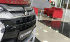 Mitsubishi Outlander 2018 - Bán xe Mitsubishi Outlander sản xuất năm 2018, màu đỏ, 808 triệu