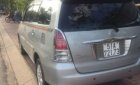 Toyota Innova 2.0G 2010 - Bán Toyota Innova 2.0G đời 2010, màu bạc