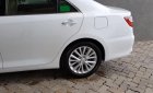 Toyota Camry 2.0E 2018 - Đi nước ngoài bán Camry 2.0, màu trắng, Đk 4/2018, số tự động