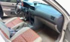 Toyota Corolla 2001 - Cần bán lại xe Toyota Corolla 2001, màu trắng, xe nhập