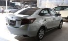 Toyota Vios E 1.5MT 2015 - Bán Toyota Vios E 1.5MT năm sản xuất 2015, màu bạc giá cạnh tranh