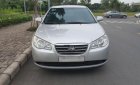 Hyundai Elantra 2008 - Cần bán Hyundai Elantra đời 2008, màu bạc còn như mới, giá 225 triệu