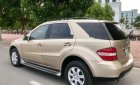 Mercedes-Benz ML Class ML350 2005 - Cần bán lại xe Mercedes ML350 đời 2005, màu vàng, nhập khẩu nguyên chiếc