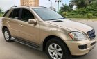 Mercedes-Benz ML Class ML350 2005 - Cần bán lại xe Mercedes ML350 đời 2005, màu vàng, nhập khẩu nguyên chiếc