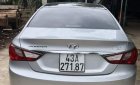 Hyundai Sonata   2010 - Cần bán gấp Hyundai Sonata 2010, màu bạc, nhập khẩu, 500tr