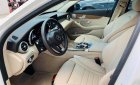 Mercedes-Benz C class C250 2017 - Bán xe Mercedes C250 trắng form 2018, trả trước 550 triệu nhận xe ngay