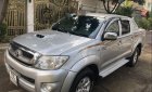 Toyota Hilux 3.0 G 2011 - Cần bán xe Toyota Hilux 3.0 G đời 2011, màu bạc