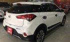 Hyundai i20 Active 1.4AT 2016 - Bán ô tô Hyundai i20 Active 1.4AT đời 2016, màu trắng, xe nhập, giá tốt