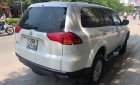 Mitsubishi Pajero Sport D 4x2 AT 2011 - Cần bán xe Mitsubishi Pajero Sport D 4x2 AT đời 2011, màu trắng, đi máy bốc tiết kiệm nhiên liệu bền bỉ