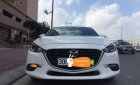 Mazda 3   1.5AT   2018 - Bán gấp xe Mazda 3 1.5AT đời 2018, màu trắng như mới, giá tốt