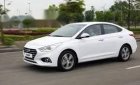 Hyundai Accent   2018 - Bán ô tô Hyundai Accent model 2019, màu trắng, giá tốt