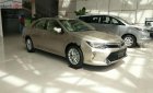 Toyota Camry 2.5G 2018 - Bán xe Toyota Camry 2.5G đời 2018, màu vàng