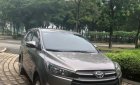 Toyota Innova 2.0E 2017 - Bán ô tô Toyota Innova 2.0E sản xuất năm 2017 xe gia đình, giá tốt