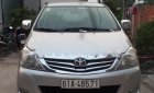 Toyota Innova MT 2010 - Bán xe Toyota Innova đời 2010, màu bạc