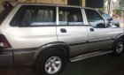 Ssangyong Musso MT 2004 - Cần bán Ssangyong Musso MT sản xuất 2004, màu bạc, 2 cầu, máy dầu