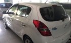 Hyundai i20 2010 - Bán Hyundai i20 năm 2010, màu trắng, nhập khẩu xe gia đình giá cạnh tranh