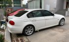 BMW 3 Series 320i 2011 - Bán BMW 3 Series 320i sản xuất 2011, màu trắng, xe nhập, giá tốt