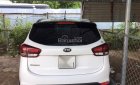 Kia Rondo 2017 - Cần bán xe Kia Rondo năm sản xuất 2017, màu trắng, giá tốt
