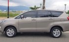 Toyota Innova  2.0E 2018 - Bán ô tô Toyota Innova 2.0E năm sản xuất 2018, màu bạc