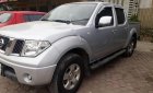 Nissan Navara LE 2.5MT 4WD 2011 - Bán Nissan Navara LE 2.5MT 4WD 2011, màu bạc, xe nhập