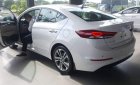 Hyundai Elantra 2.0 2018 - Bán Hyundai Elantra 2.0 sản xuất năm 2018, màu trắng