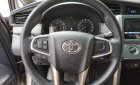 Toyota Innova 2017 - Bán Toyota Innova sản xuất năm 2017, màu nâu 