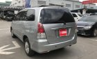 Toyota Innova G 2011 - Cần bán Toyota Innova G đời 2011, màu bạc