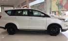 Toyota Innova Venturer 2018 - Cần bán xe Toyota Innova Venturer năm 2018, màu trắng