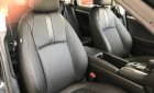 Honda Civic E 2018 - Tp.HCM - Civic 1.8E bản màu đỏ có sẵn - Lăn bánh trước Tết