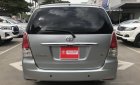 Toyota Innova G 2011 - Cần bán Toyota Innova G đời 2011, màu bạc