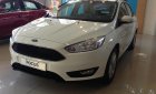 Ford Focus 2018 - Yên Bái, thanh lý lô xe Ford Focus 5 cửa cuối năm 2018, màu trắng, xe sẵn màu giao ngay. Hỗ trợ vay trả góp