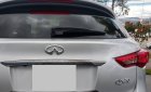 Infiniti QX70   2016 - Cần tiền bán gấp xe Infiniti QX70 2016, xe màu bạc