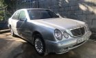 Mercedes-Benz E class  E240  2001 - Cần bán lại xe Mercedes E240 đời 2001, màu bạc, nhập khẩu, 190tr