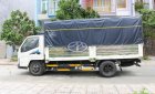 Xe tải 2500kg 2018 - Bán xe tải 2500kg thùng bạt 4.2m đời 2018, màu bạc, vay ngân hàng