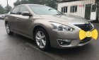 Nissan Teana 2013 - Bán ô tô Nissan Teana đời 2013 màu vàng, giá tốt, xe nhập