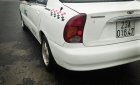 Daewoo Lanos SE 2003 - Cần bán gấp Daewoo Lanos SE đời 2003, màu trắng, giá tốt