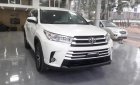 Toyota Highlander LE 2.7L 2016 - Bán Toyota Highlander LE đời 2017, màu trắng, nhập Mỹ