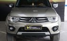 Mitsubishi Pajero Sport 2.5MT 2015 - Cần bán Mitsubishi Pajero Sport 2.5MT 2015, màu ghi vàng, giá 646tr