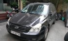 Kia Carnival EX 2.7 MT 2009 - Bán Kia Carnival 2.7 đời 2009, màu đen, nhập khẩu xe gia đình, 380tr