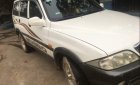 Ssangyong Musso 2004 - Cần bán gấp Ssangyong Musso sản xuất 2004, màu trắng