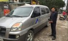 Hyundai Starex   2004 - Bán Hyundai Starex 2004, màu bạc xe gia đình