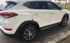 Hyundai Tucson 2.0 ATH 2016 - Cần bán Hyundai Tucson 2.0 ATH năm 2016, màu trắng, xe nhập số tự động, giá chỉ 835 triệu