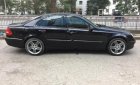 Mercedes-Benz E class E200 2004 - Cần bán lại xe Mercedes E200 sản xuất năm 2004, màu đen 