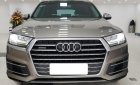 Audi Q7 3.0 2016 - Cần bán Audi Q7 3.0L, SX 2016, màu vàng, nhập khẩu nguyên chiếc