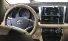 Toyota Vios  1.5E 2017 - Bán Toyota Vios năm 2017, màu bạc, xe gia đình