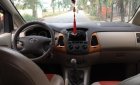 Toyota Innova G 2009 - Cần bán gấp xe Toyota Innova G màu bạc cuối 2009, số tay, máy xăng, đã đi 85000 km