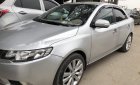 Kia Forte   2010 - Cần bán Kia Forte đời 2010, màu bạc chính chủ, giá chỉ 285 triệu