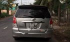 Toyota Innova G 2009 - Cần bán gấp xe Toyota Innova G màu bạc cuối 2009, số tay, máy xăng, đã đi 85000 km