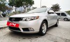 Kia Forte 2011 - Cần bán Kia Forte sản xuất 2011, màu bạc, nhập khẩu, giá chỉ 355 triệu 