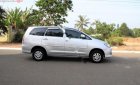 Toyota Innova 2.0 MT 2009 - Bán xe Innova 2009 số sàn, được chăm sóc cẩn thận nên từ trong ra ngoài còn mới và sạch sẽ